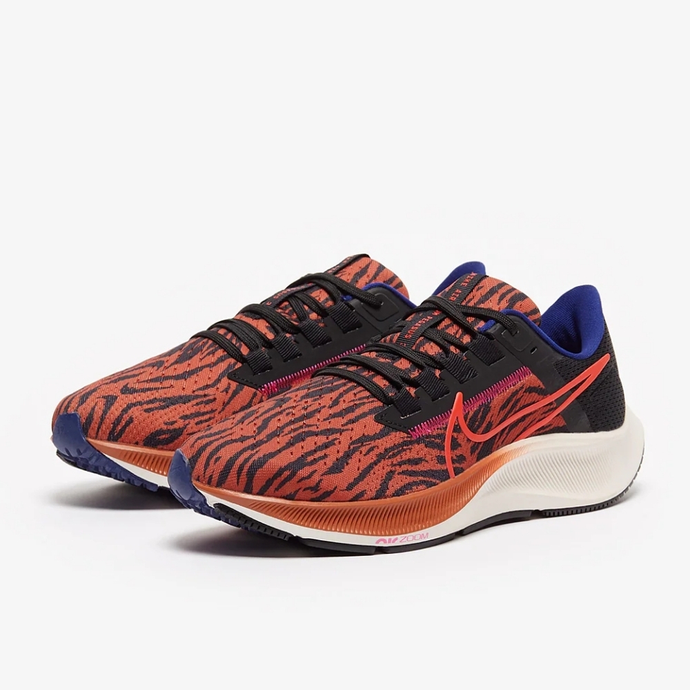 ✨New Nike Air Zoom Pegasus 38 DQ7650-800 Women's Sneakers Black/Orange Size 9.5